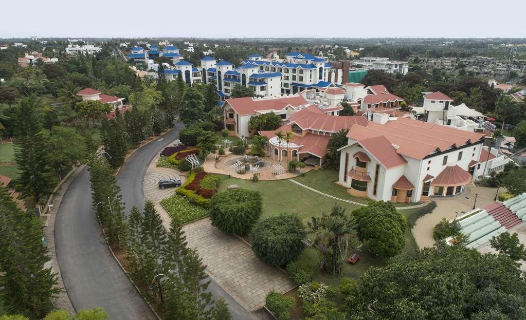 Clarks Exotica Convention Resort & Spa Devanahalli Exteriör bild