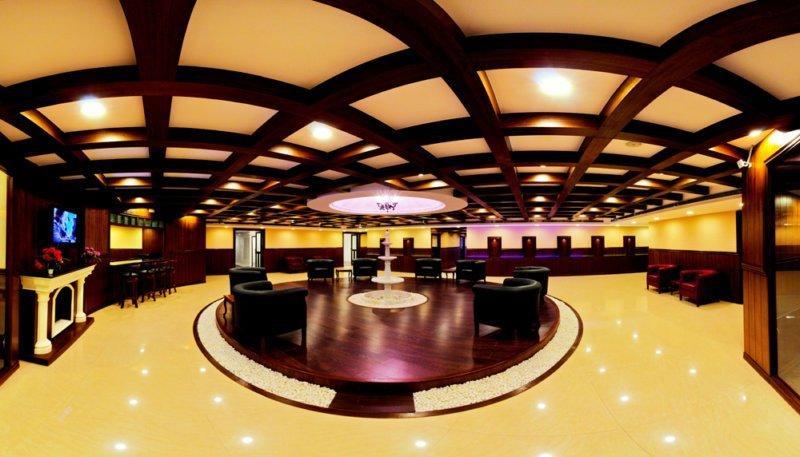 Clarks Exotica Convention Resort & Spa Devanahalli Exteriör bild