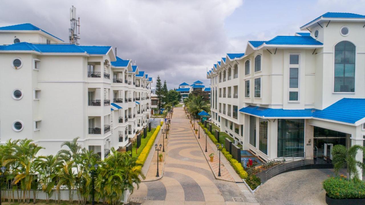 Clarks Exotica Convention Resort & Spa Devanahalli Exteriör bild